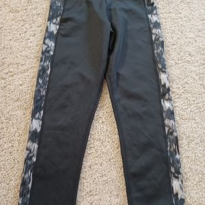 Adidas Womens capri leggings